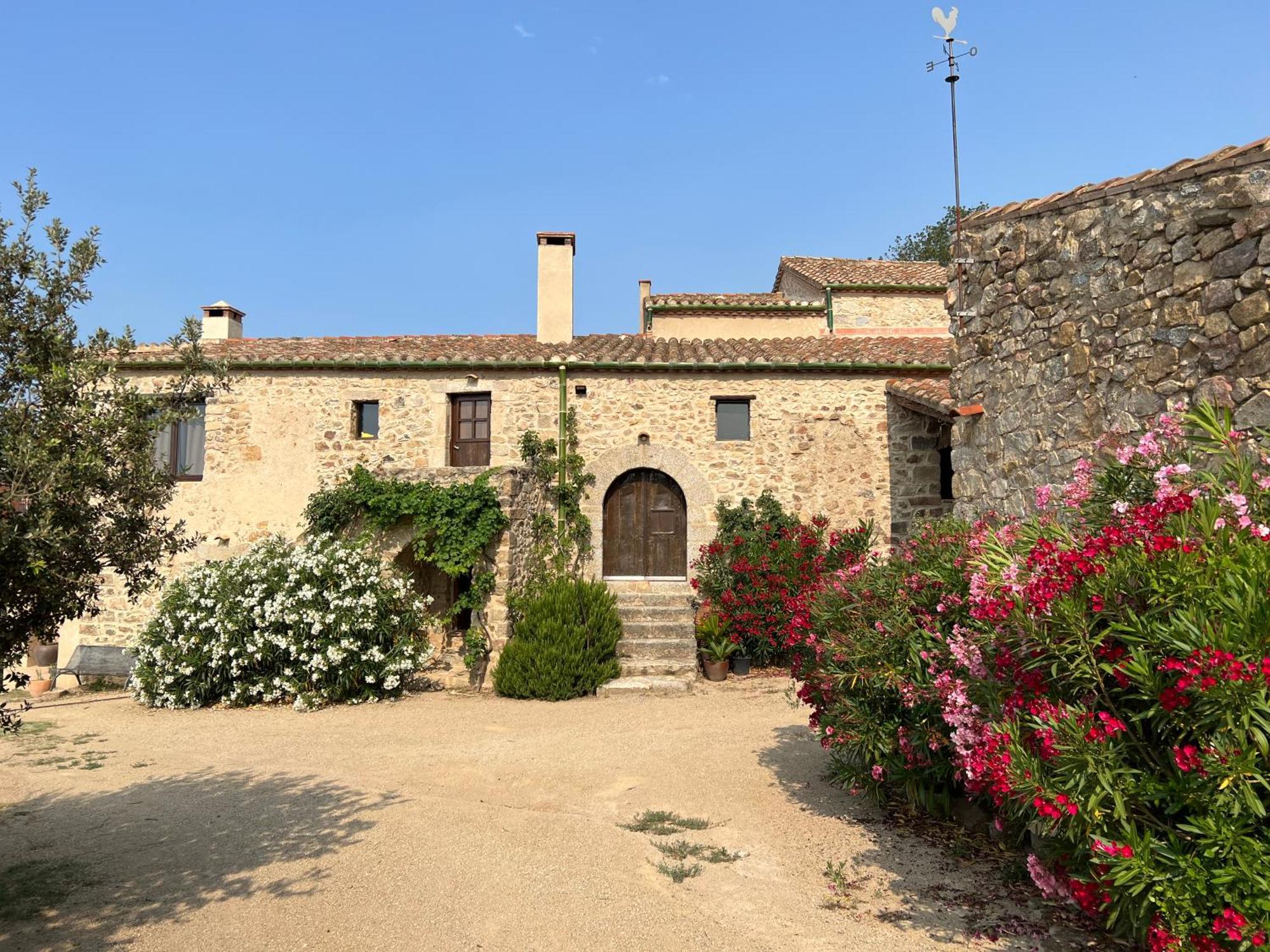 Can Maimes Agullana Exterior photo