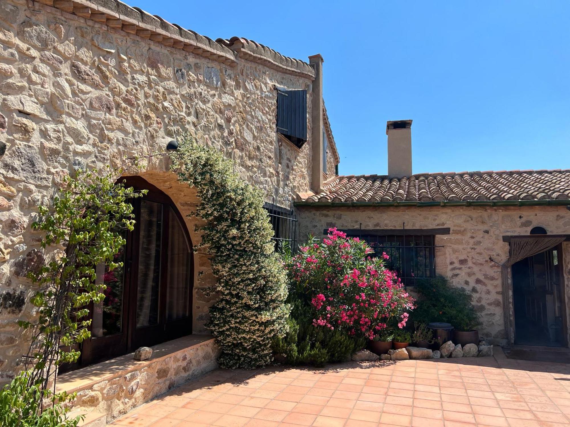 Can Maimes Agullana Exterior photo